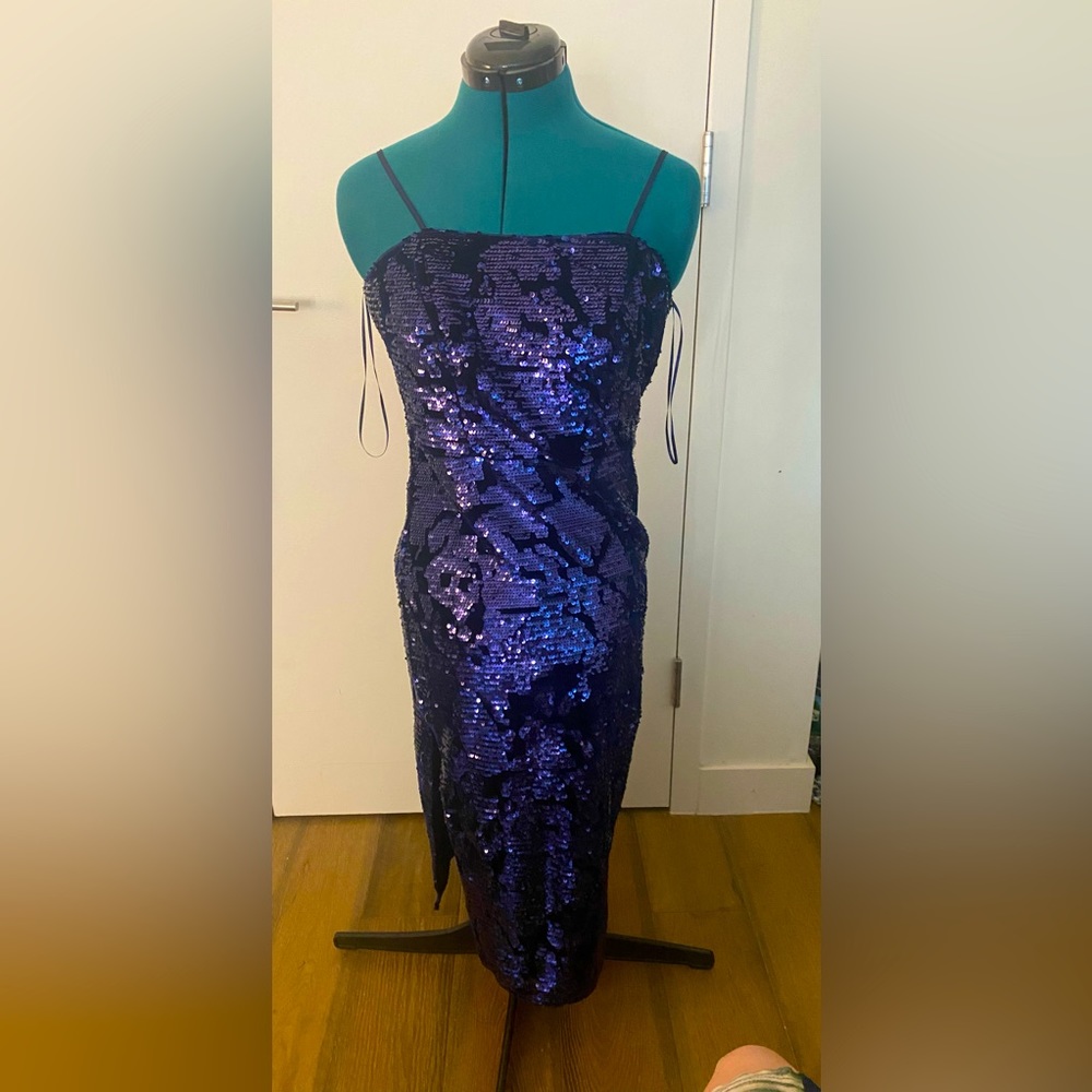 Folkster Ireland never worn navy blue sequin dress size medium